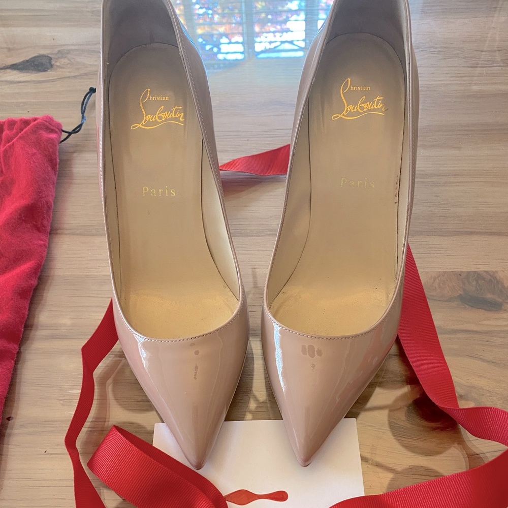 Christian Louboutin Pigalle Plato 100 Patent Pumps